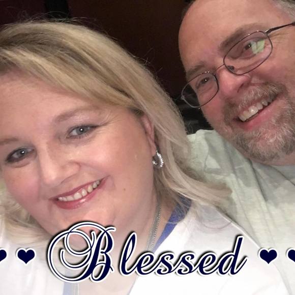 Meet your Posher, Beth - Picture 1 of 1